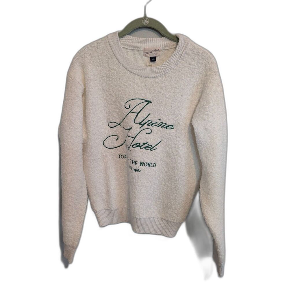 Universal Thread Alpine Hotel Sweater Cream Size  S NWT
